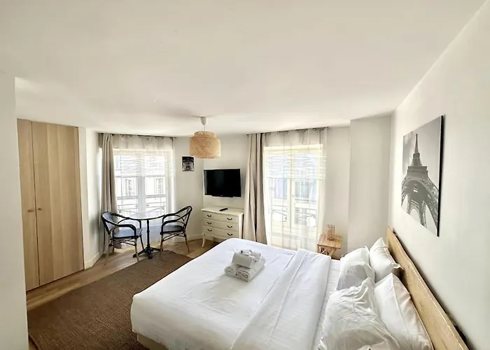 Paris, Opéra 5...charming In Paris